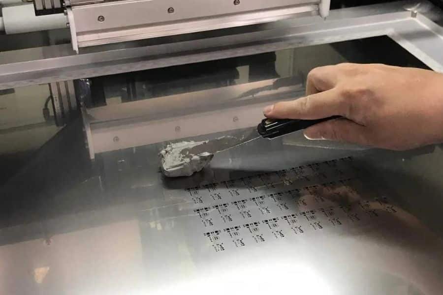 how to maintain and clean smt stencil