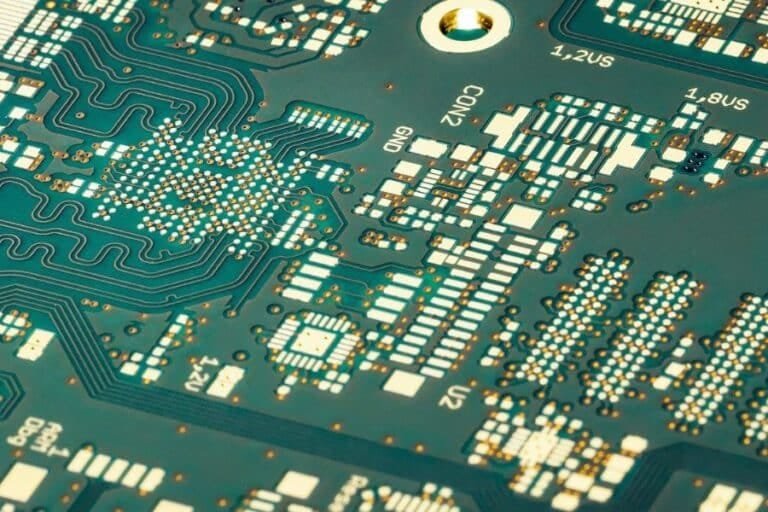 6 Layer PCB Stackup Design Guide: Configurations & Tips - JHYPCB