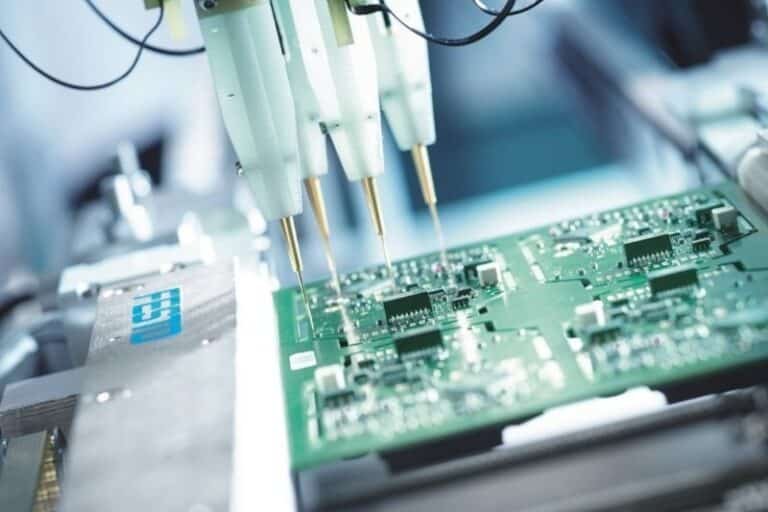 Testing PCB prototype functionality with advanced equipment at JHYPCB