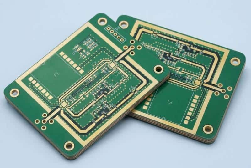 Bare multilayer high Tg PCB with durable laminated construction for high-temperature applications